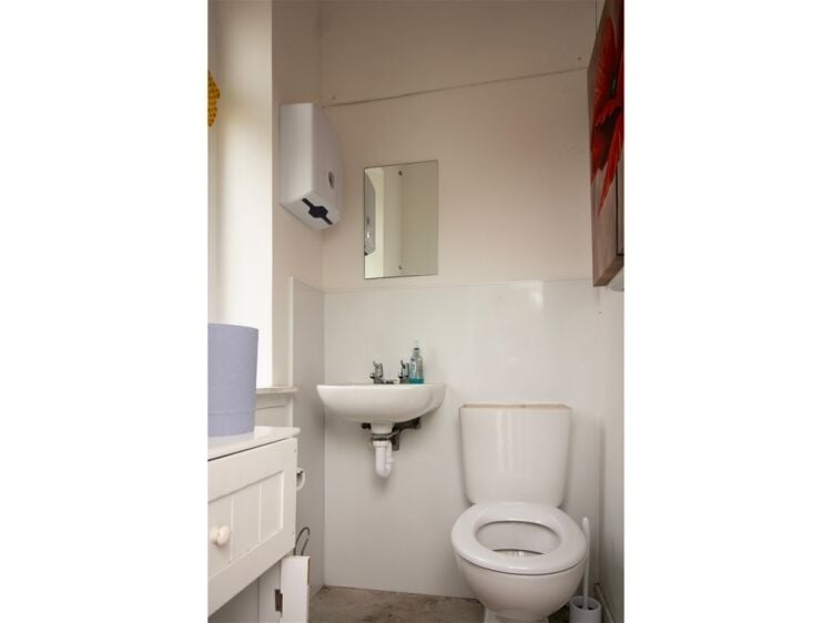 Contin Village Stores and 4 Bedroom House