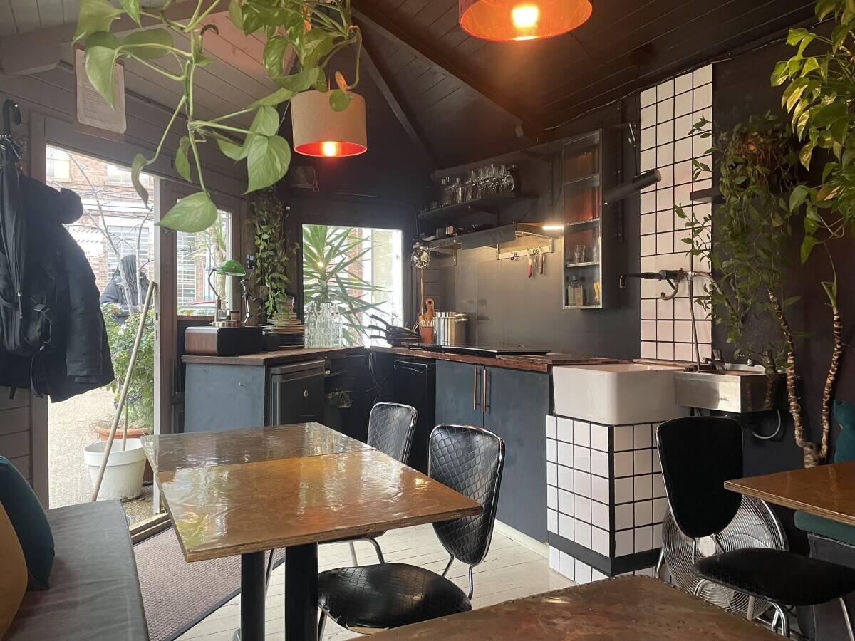 Italian Cabin Restaurant for sale Photo 11