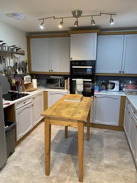 Fantastic multi income venue including café, retail space and 4 bed owners accommodation Photo 11