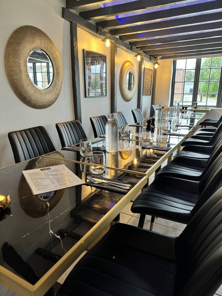 Modern Restaurant For Sale Lincolnshire
