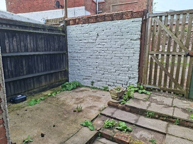Desirable Tea and Coffee House for Sale in Tunbridge Wells