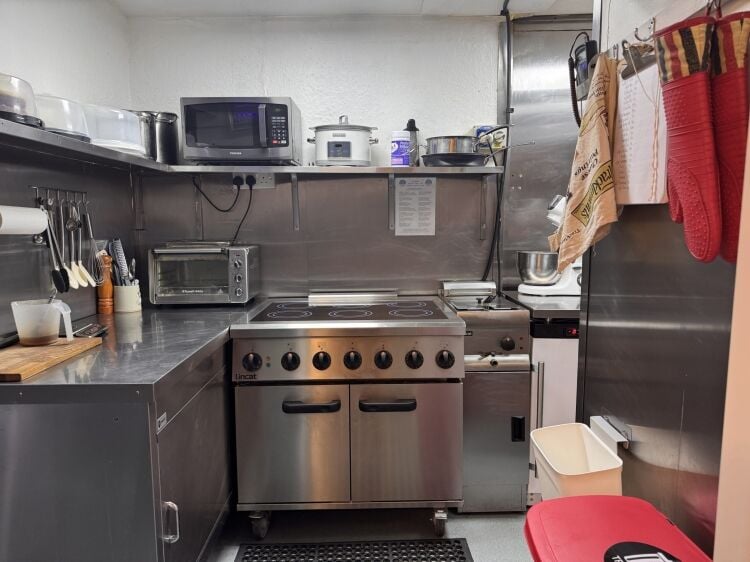 Thomas of Malmesbury Ltd T/A Michaels Butchers Bistro Deli Photo 11