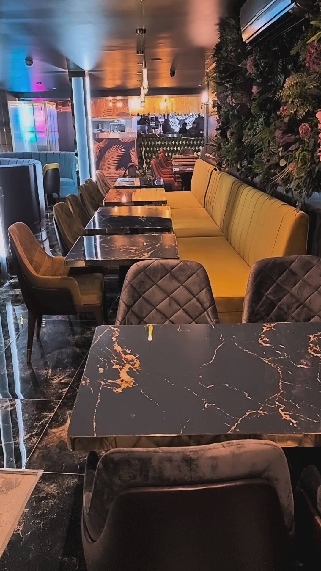 Cafe bistro restaurant