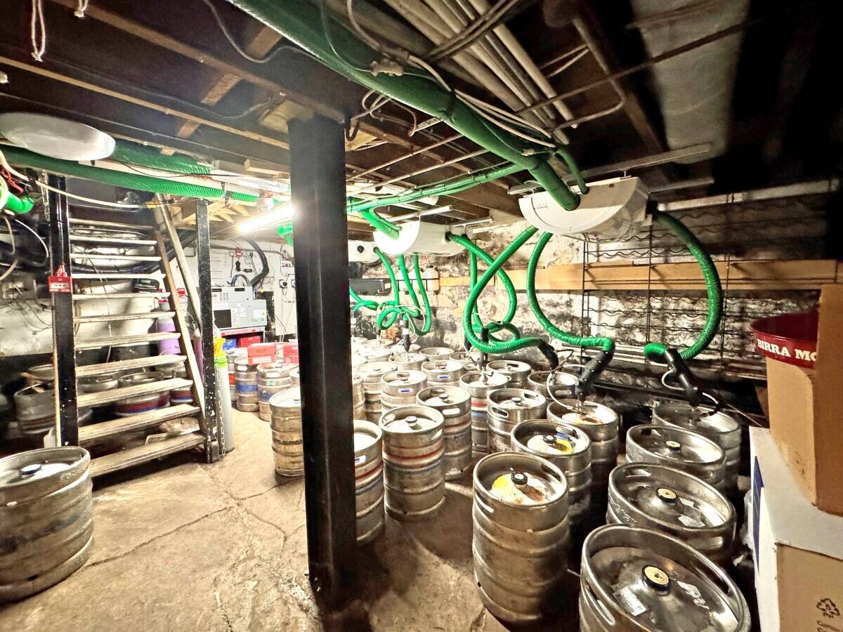 NORTHUMBERLAND - LEASEHOLD MARKET TOWN PUB WITH LETTING ACCOMMODATION