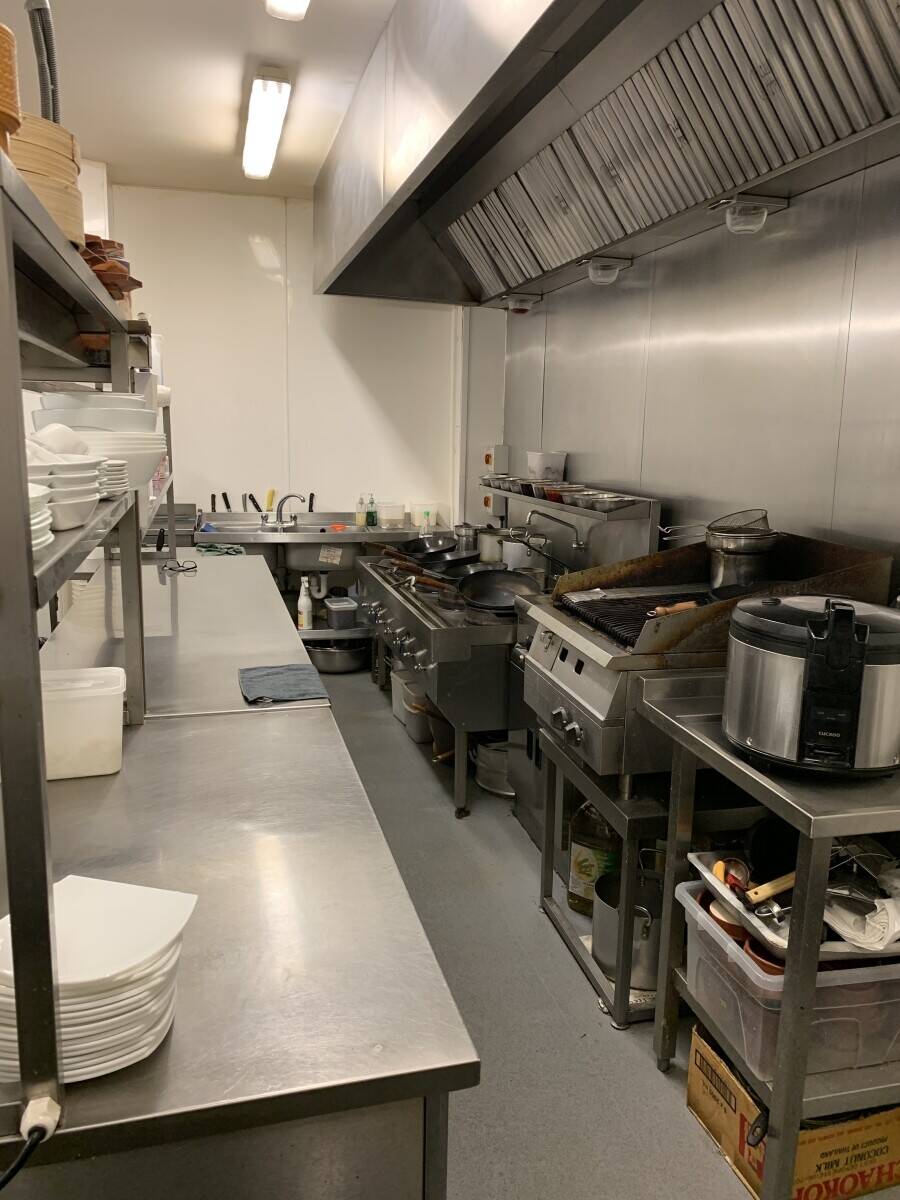 Fully Operating Asian Restaurant for sale in Glasgow City Center Photo 11