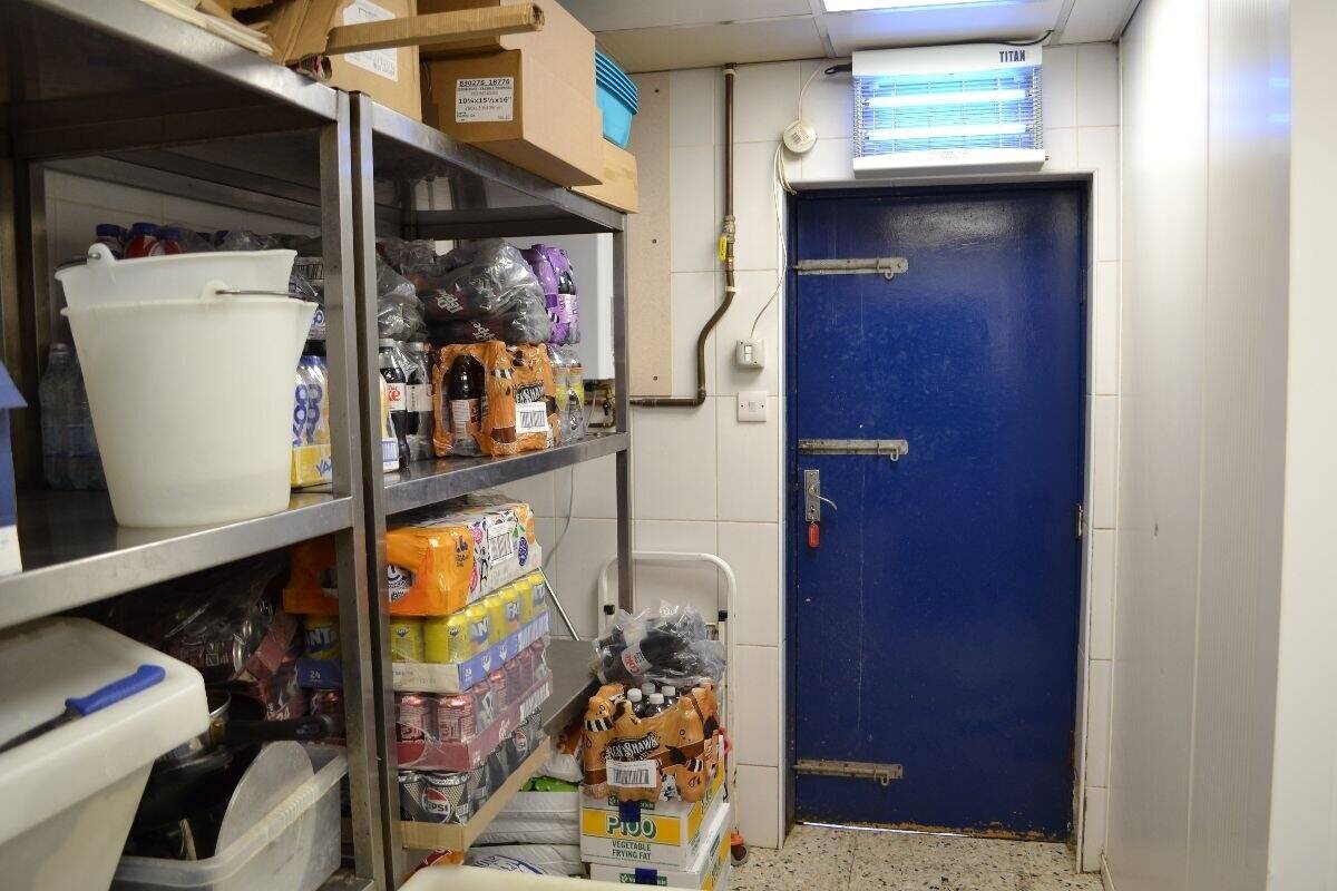 CS0355 Busy Fish & Chip Shop – £14,000 Weekly Sales | Prime Location with Parking Photo 11