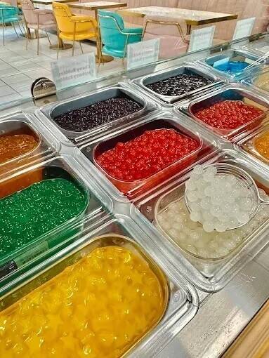 BUBBLE TEA, COFFEE & DESSERT SHOP FOR SALE –PRIME SHOPPING CENTRE, PETERBOROUGH