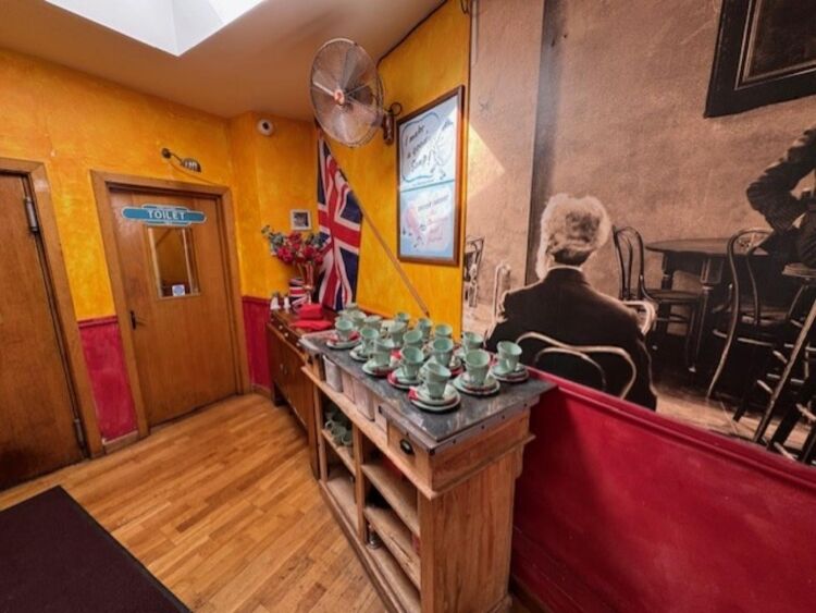 Leasehold Vintage Tea Rooms & Cocktail Bar Located In Stratford Upon Avon
