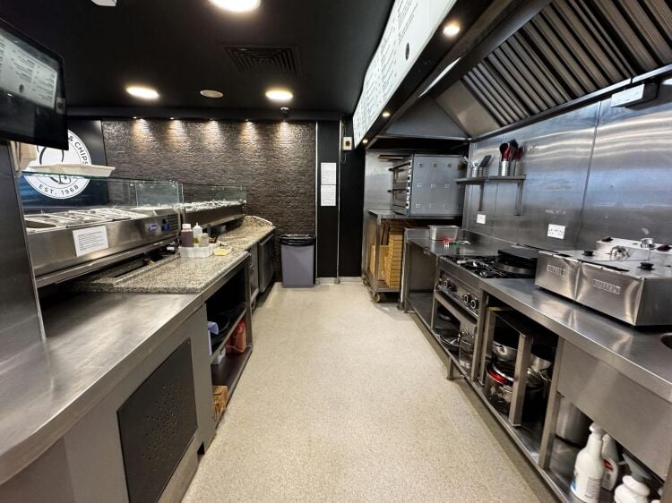 Fully Fitted Trading Fish & Chip Shop Pizza Takeaway