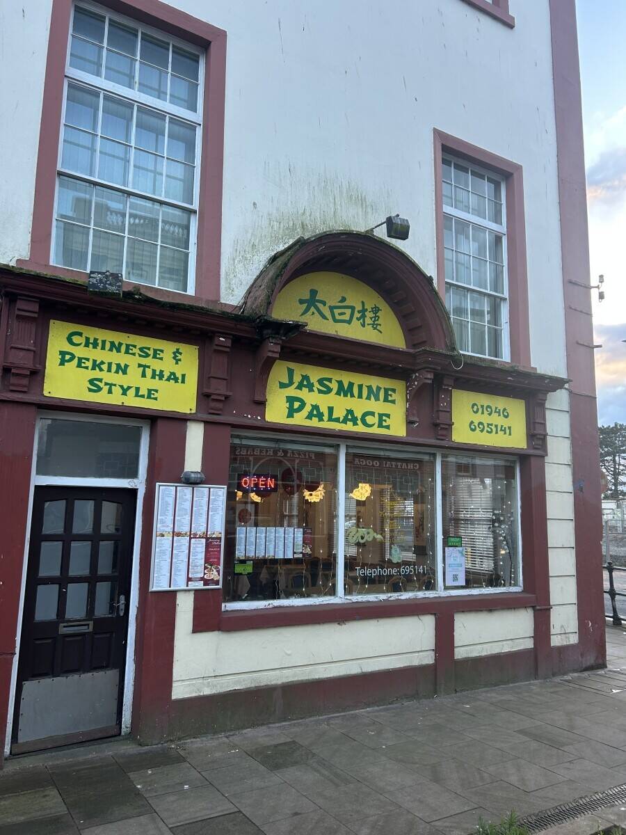 Restaurant for sale in low price