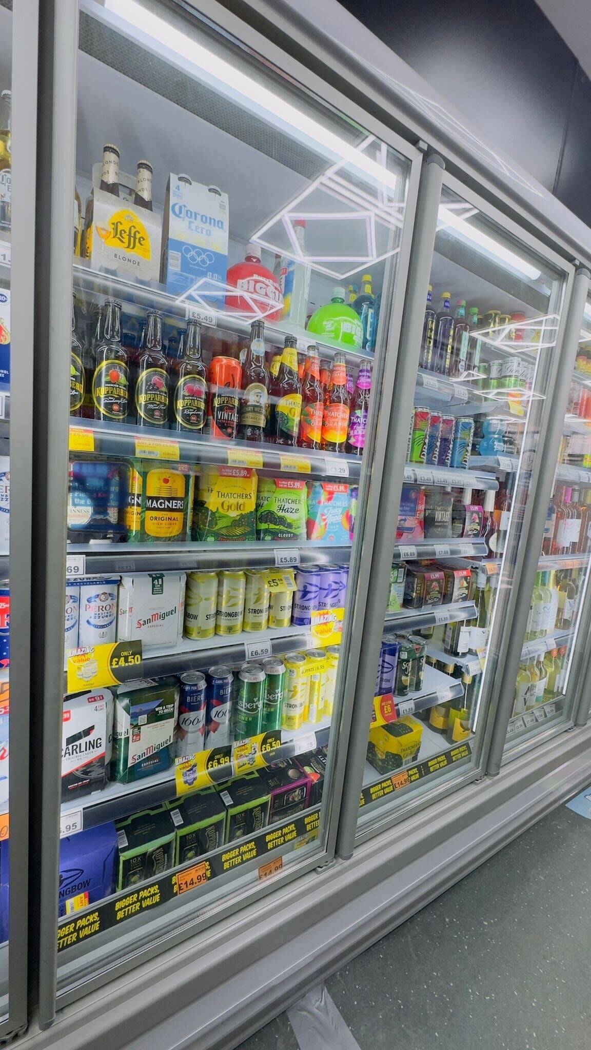 Post office/off licence for sale in near hinckly Photo 11