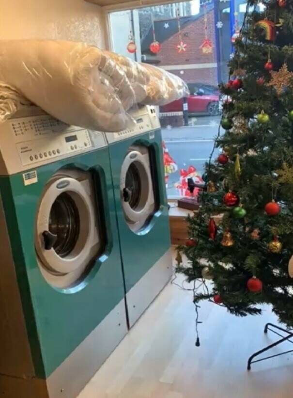 DRYCLEANER / LAUNDRY & SERVICED WASHES FOR SALE IN BARNSTAPLE, DEVON Photo 11