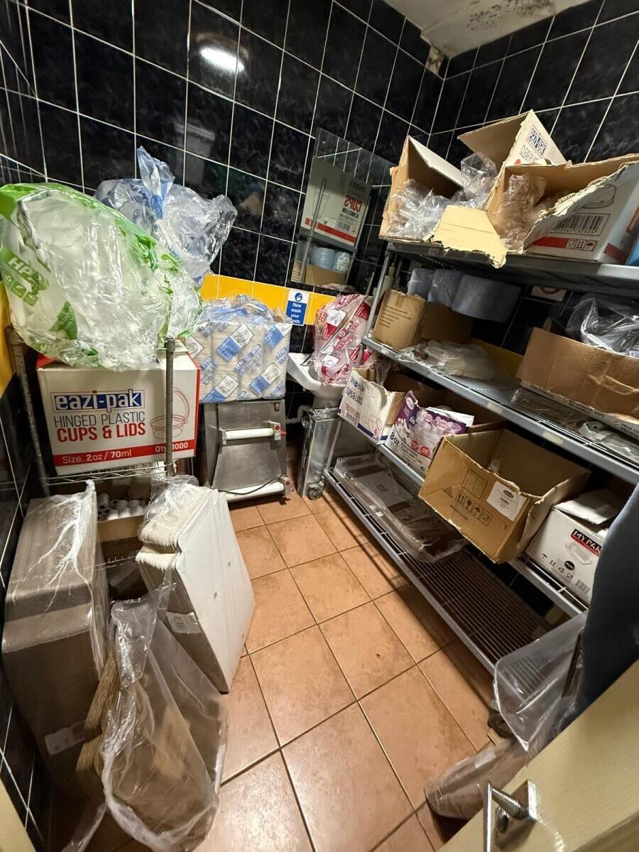 Fast Food Resturant for sale in Dudley west midlands