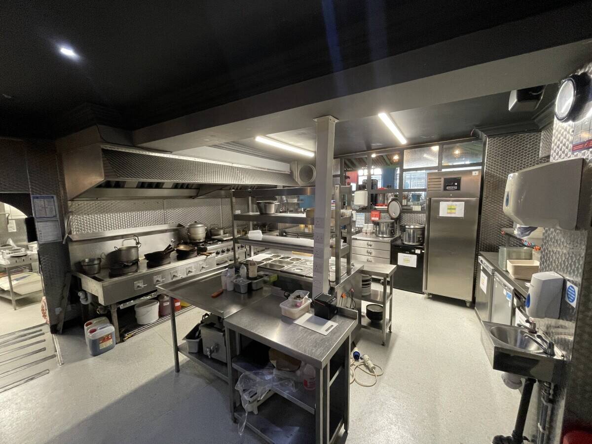 Fully Fitted Restaurant In Rochdale, Greater Manchester