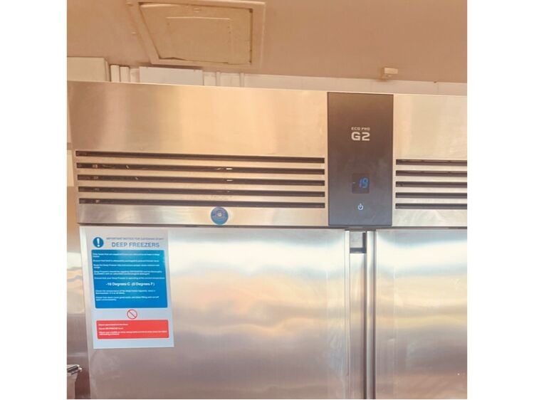 Hooked on Success – Thriving Fish & Chip Shop with Loyal Local Following Photo 11