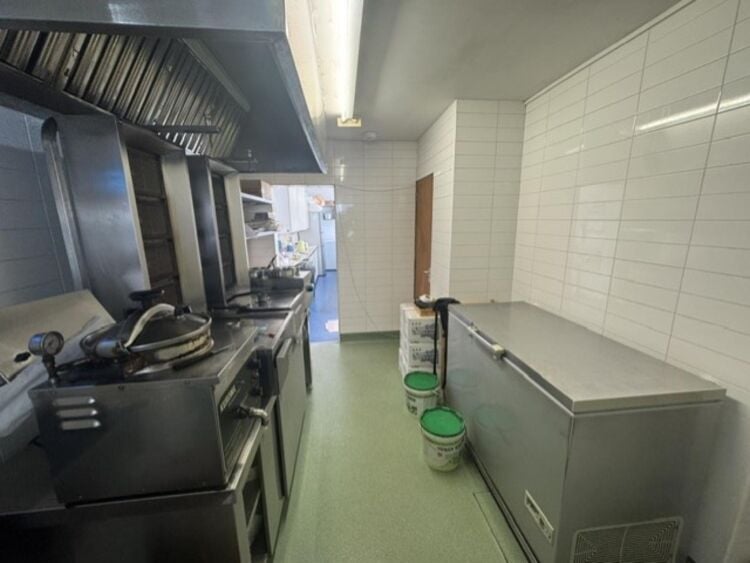 Freehold Fish & Chip Takeaway Located In Leicester