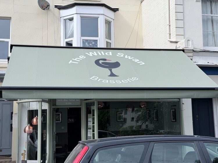 LICENSED COFFEE SHOP/CAFÉ/BRASSERIE Photo 11