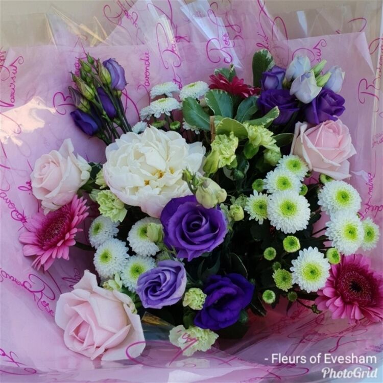 FLORIST AND GIFT BOUTIQUE
