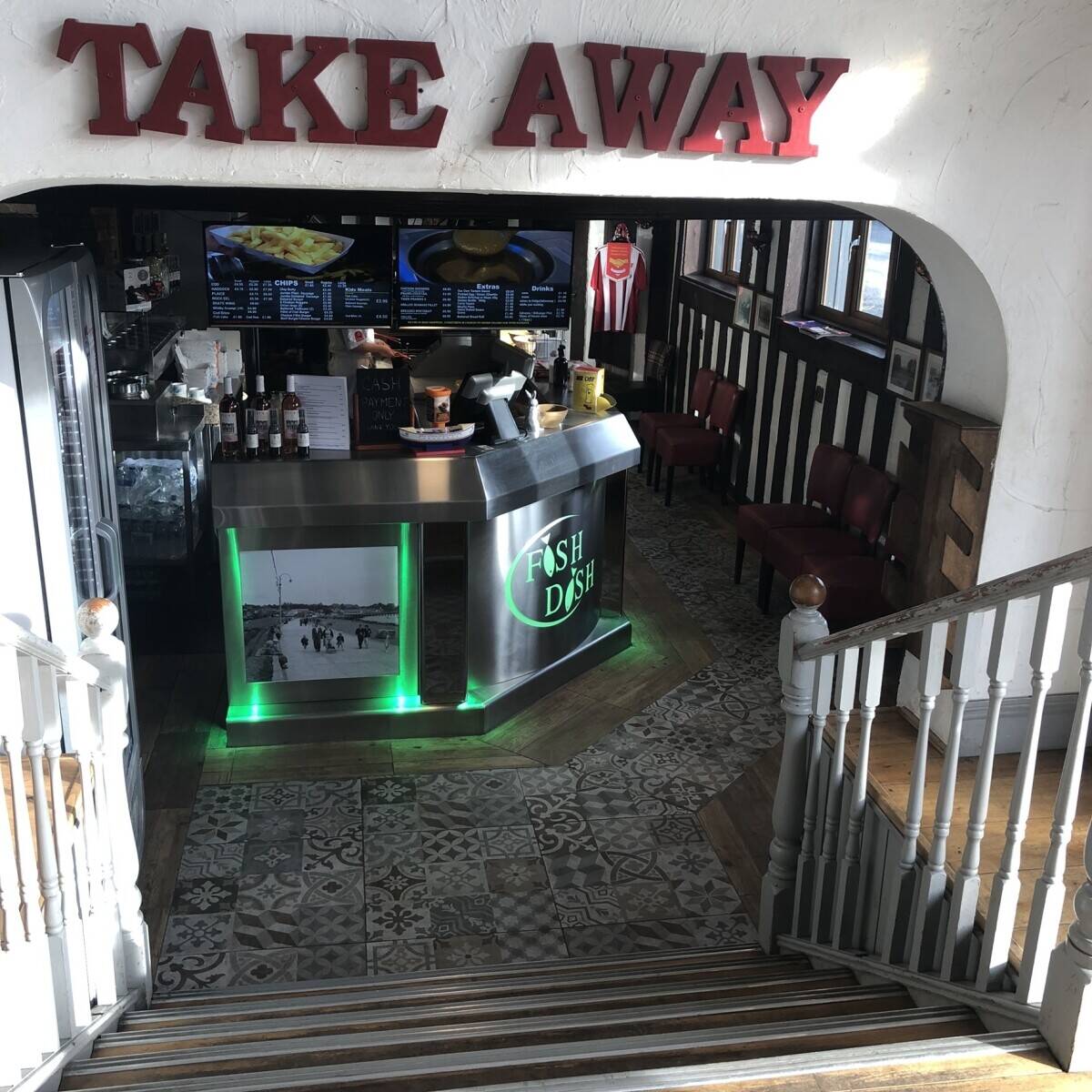 140 SEAT  FISH AND CHIPS RESTAURANT & TAKEAWAY, FELIXSTOWE / SUFFOLK
