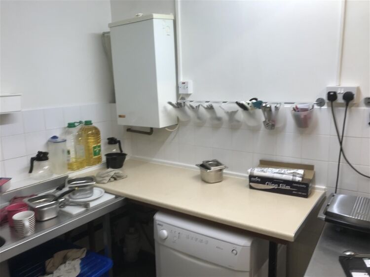 POPULAR SANDWICH BAR WITH DELIVERIES IN BLACKBURN