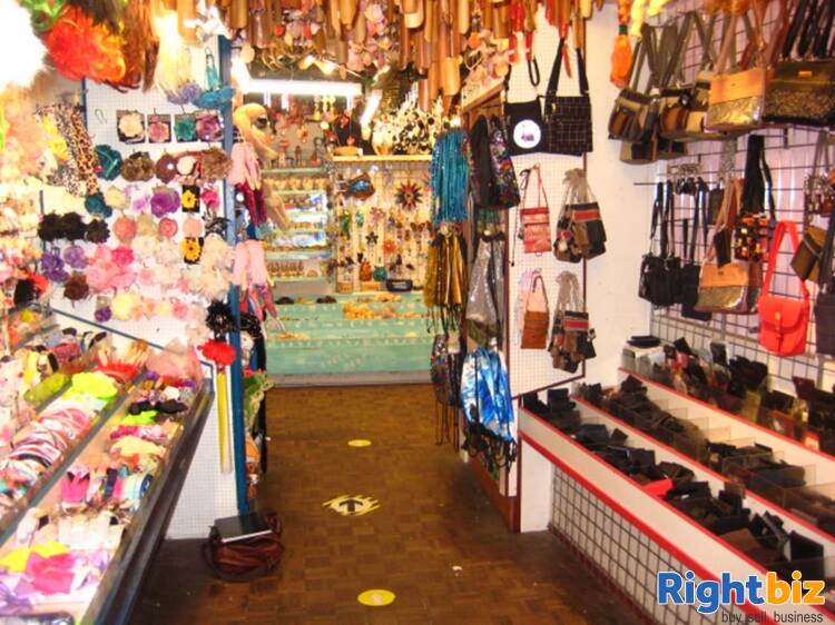 Freehold Gift Shop Located In East Looe