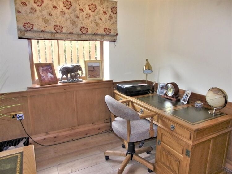 Kennels, Cattery & Equestrian businesses For Sale in Morpeth Photo 12