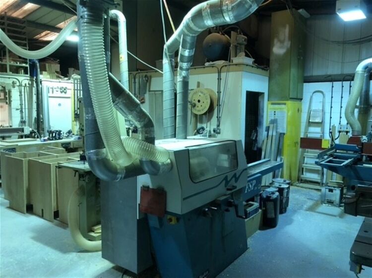 QUALITY BESPOKE HOME FURNISHINGS MANUFACTURING & FITTING COMPANY based WILTSHIRE