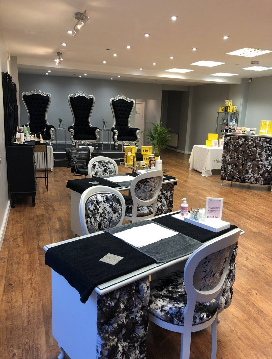Beauty Salon for Sale in West Yorkshire Photo 12