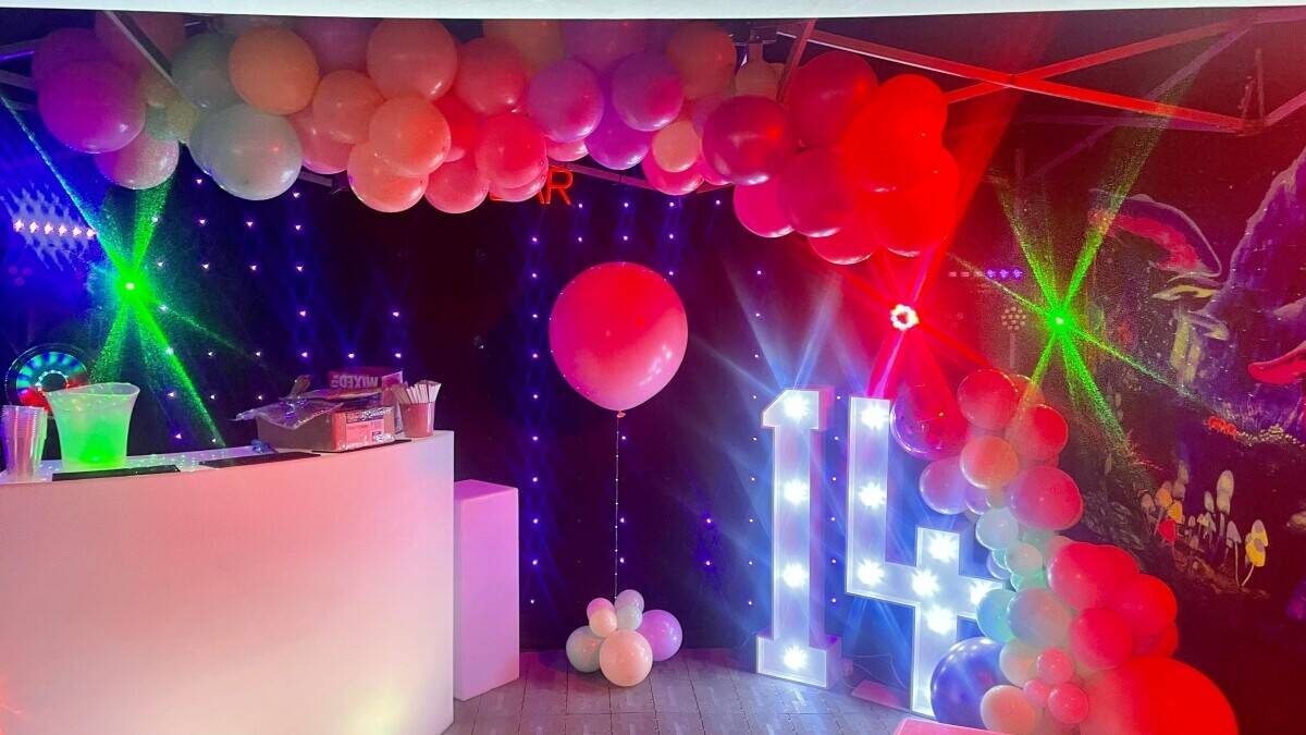 Party tents & hot tubs hire Photo 12