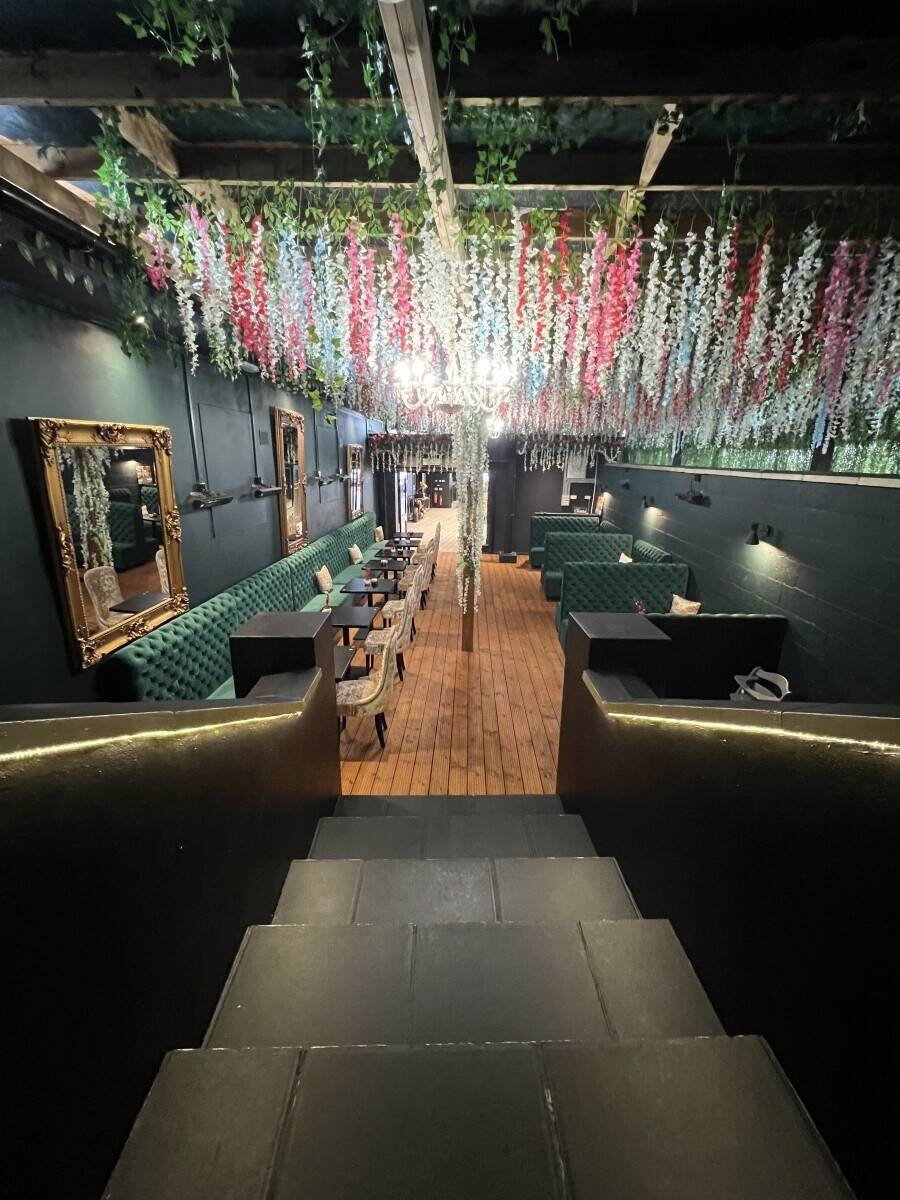 Grill restaurant with alcohol license & 10 years lease Photo 12