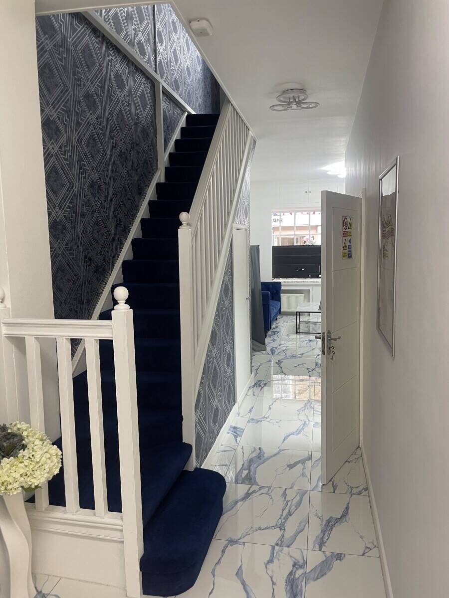 Laser, Aesthetic & Body Sculpting Clinic in Colchester, Essex  Photo 12