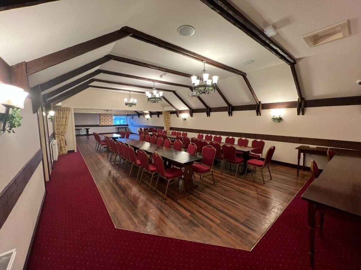 A well presented multi-income stream hotel, in Aberdeenshire village of Tarves (ref 1638)
