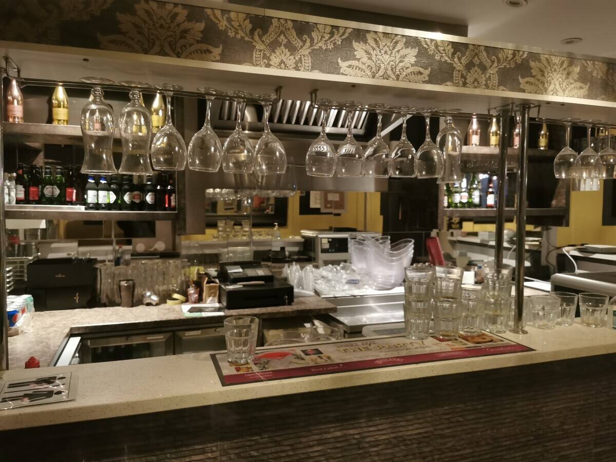 Reputable Cocktail Bar