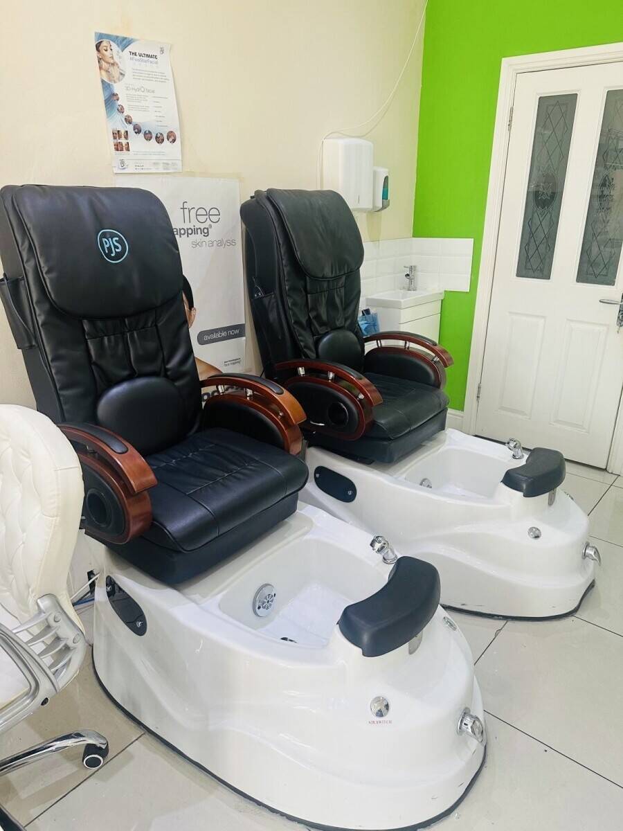 Beauty Salon for sale