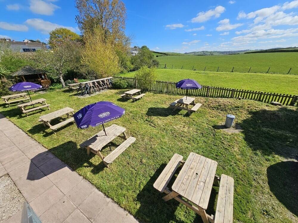 Impressive & Profitable High Turnover Devon Village Inn With 4 Letting Rooms & 3 Bed Accommodation