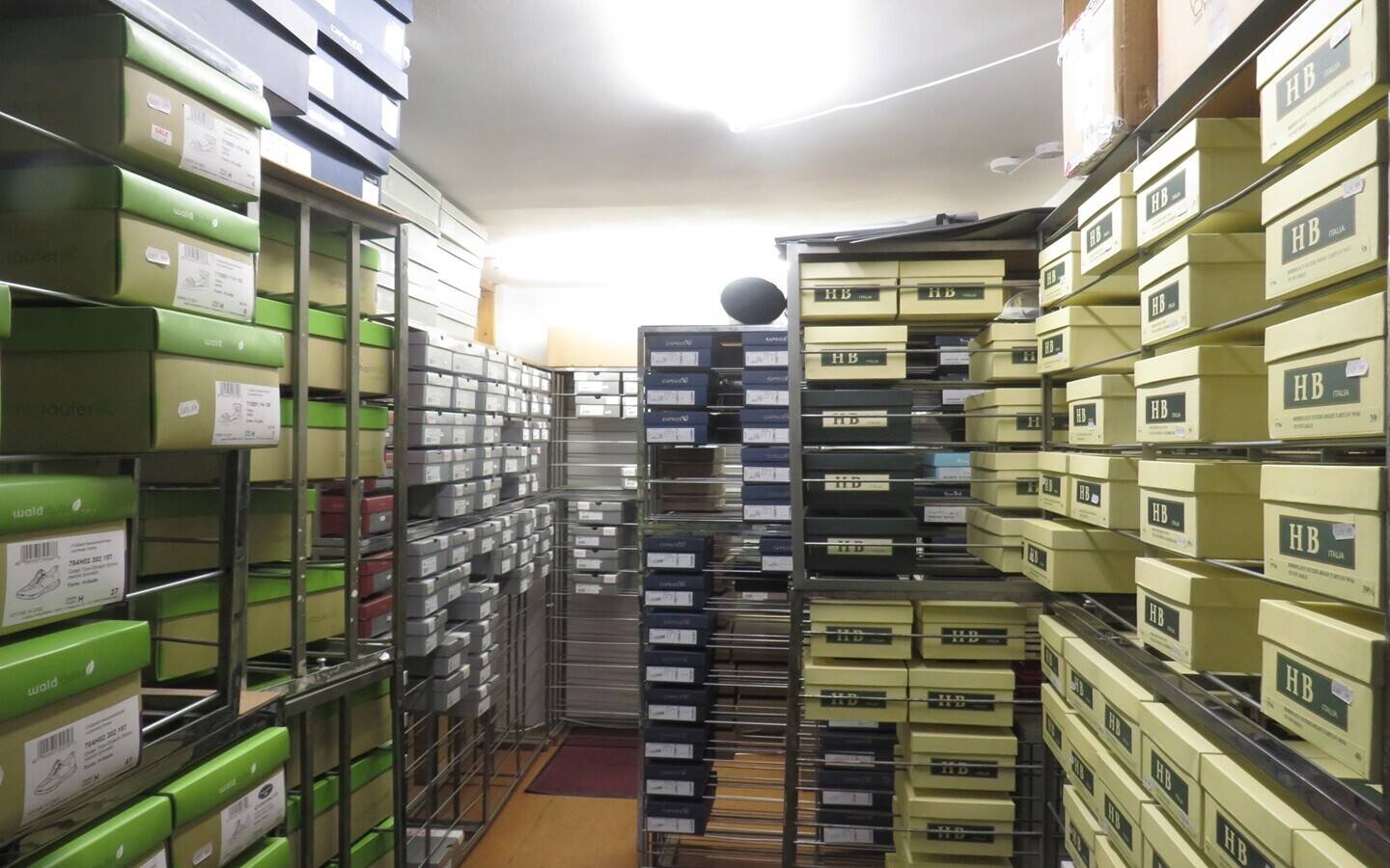 Established & Very Well-known Ladies Shoe Shop Business Photo 12