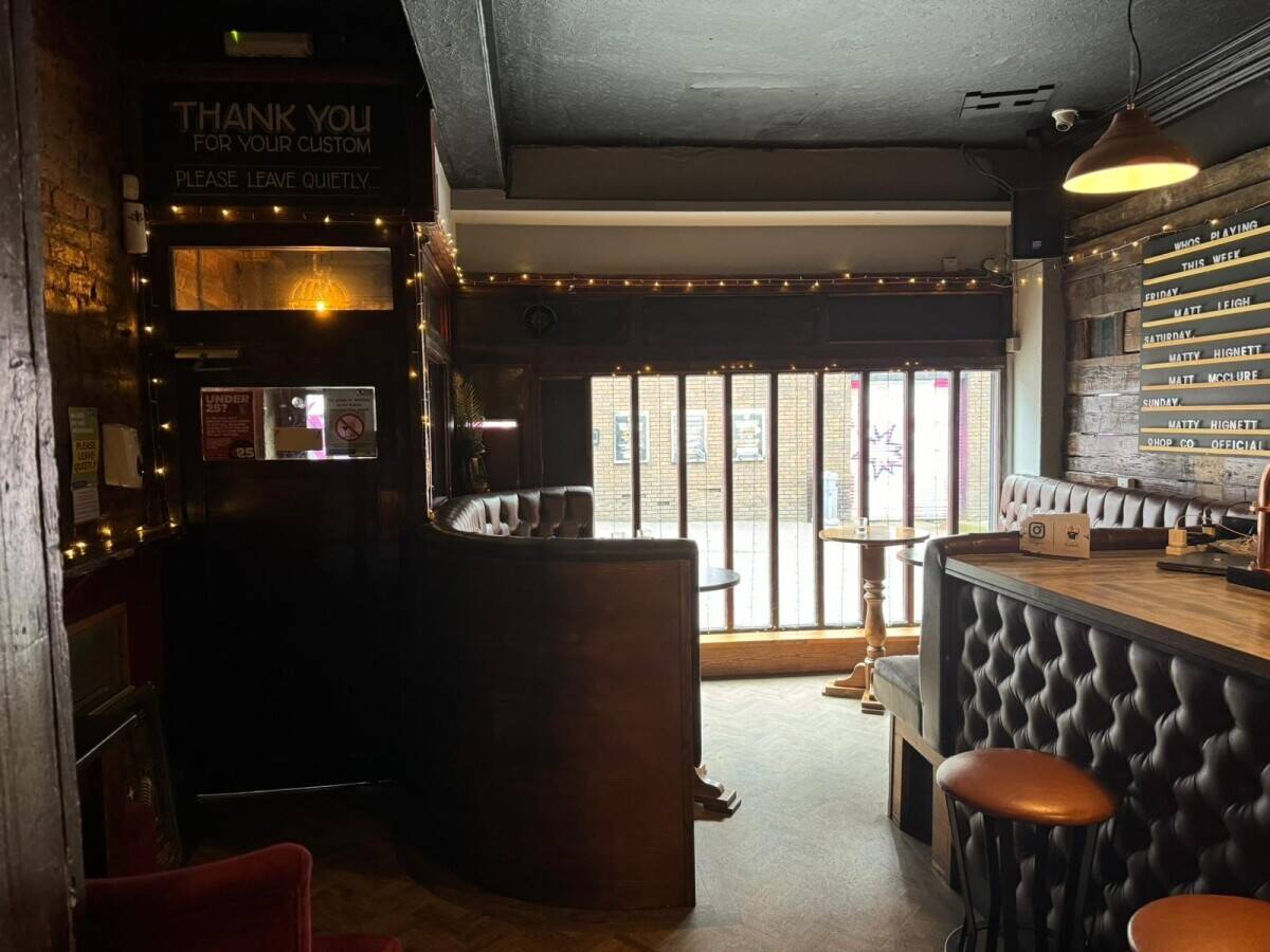 Bar for sale in Warrington Photo 12