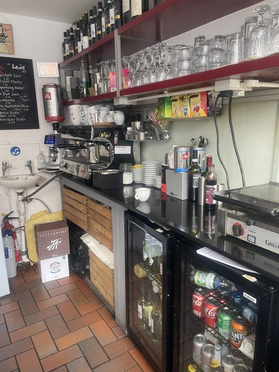 Cafe for sale Established over 20 years quick sale due to health issues Photo 12