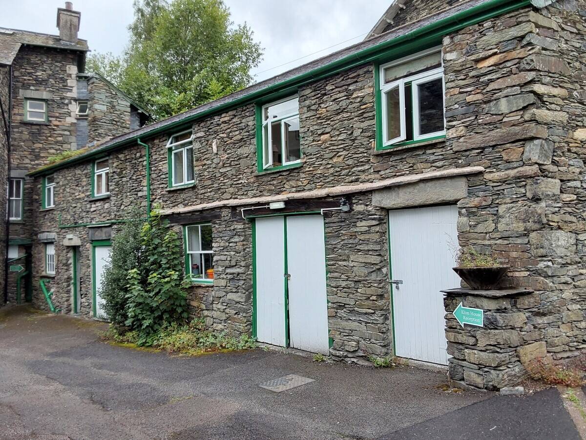 Leasehold Guest House Hotel Bed and Breakfast Guest Accommodation Bowness-on-Windermere For Sale Photo 12