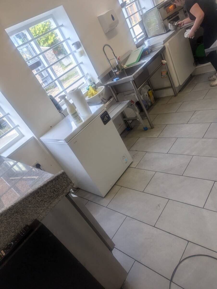 Takeaway Business, Full Kitchen, Ancillaries, Ltd Company, Fixtures & Fittings