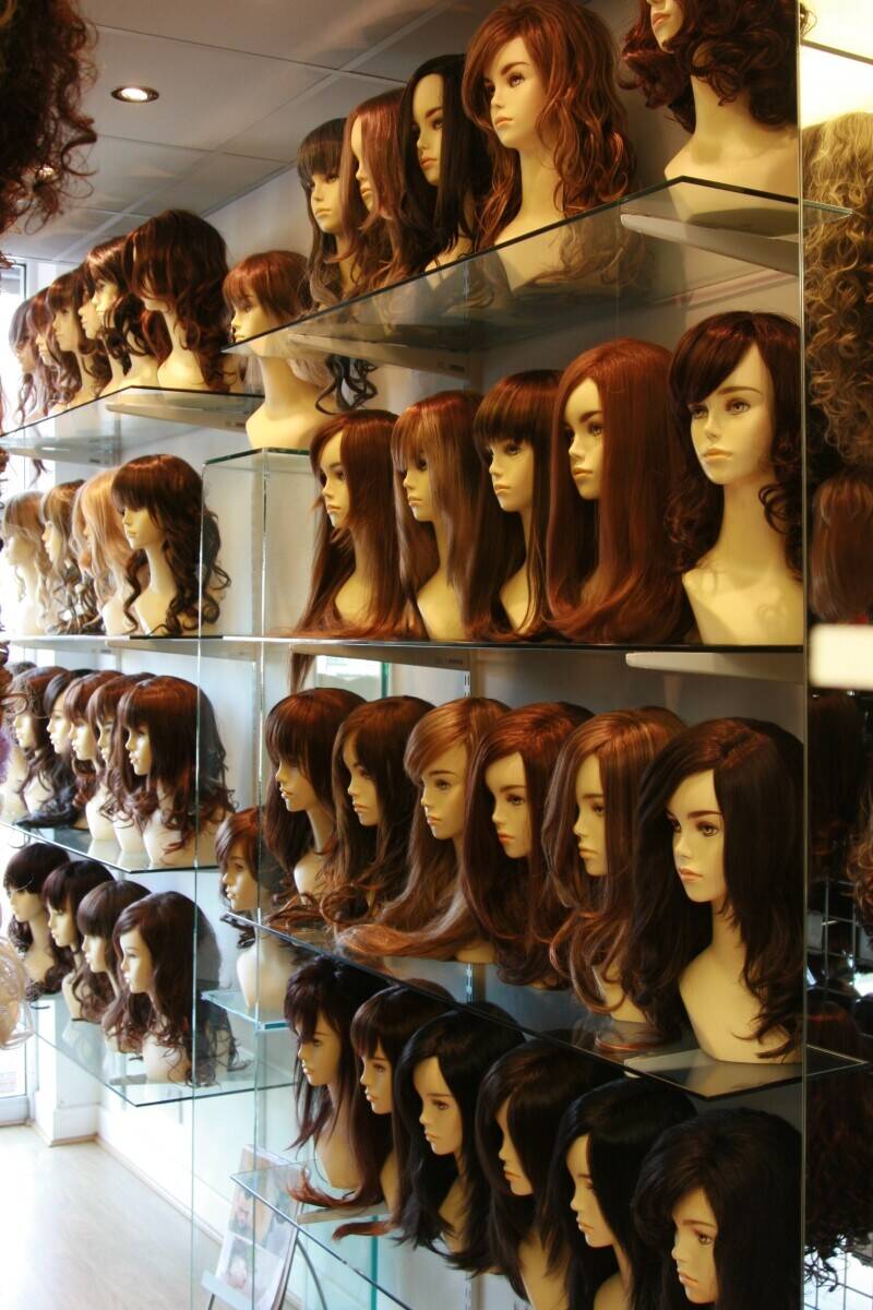 Professional Wigs salon for sale in cheam london Photo 12