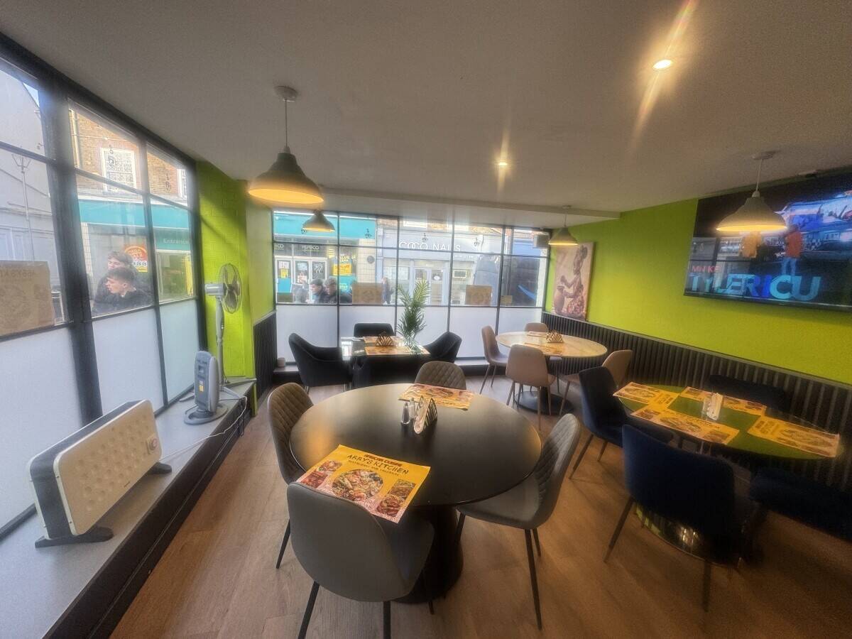 Fully Equipped Restaurant for Sale in Sittingbourne Photo 11
