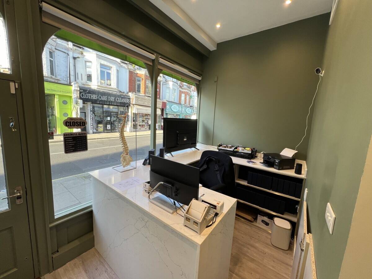 Fulham Wellness Clinic or restaurant | NO LANDLORD APPROVAL | &pound;26k Rent | Cash accepted Photo 12