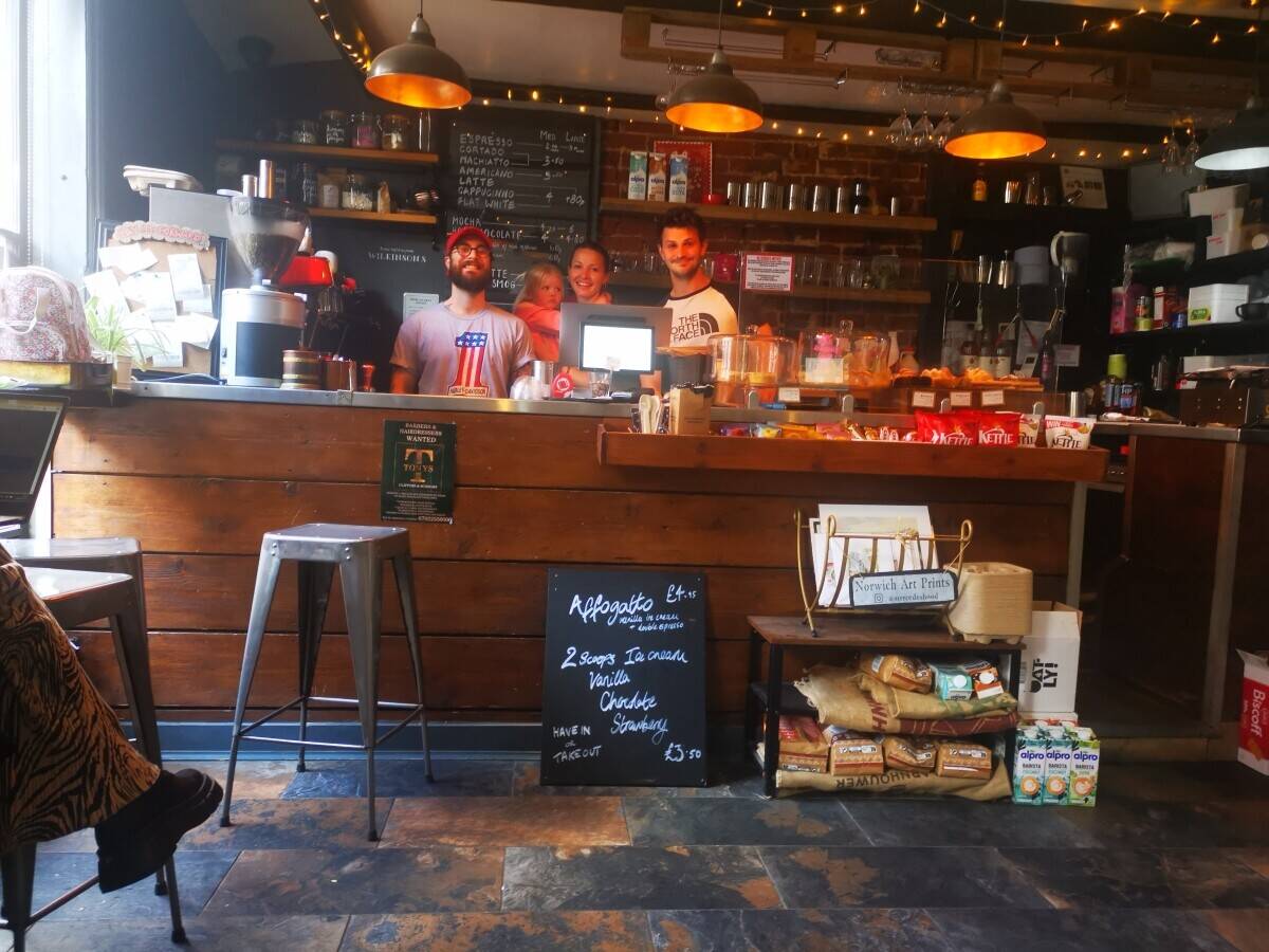 Cafe (licensed to sell alcohol) in Norwich with Barbershop/Salon Photo 12