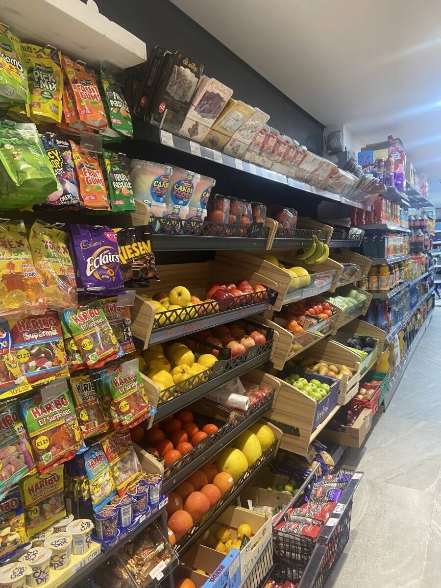 Off license and Grocery store in Tunbridge Wells Kent Photo 12