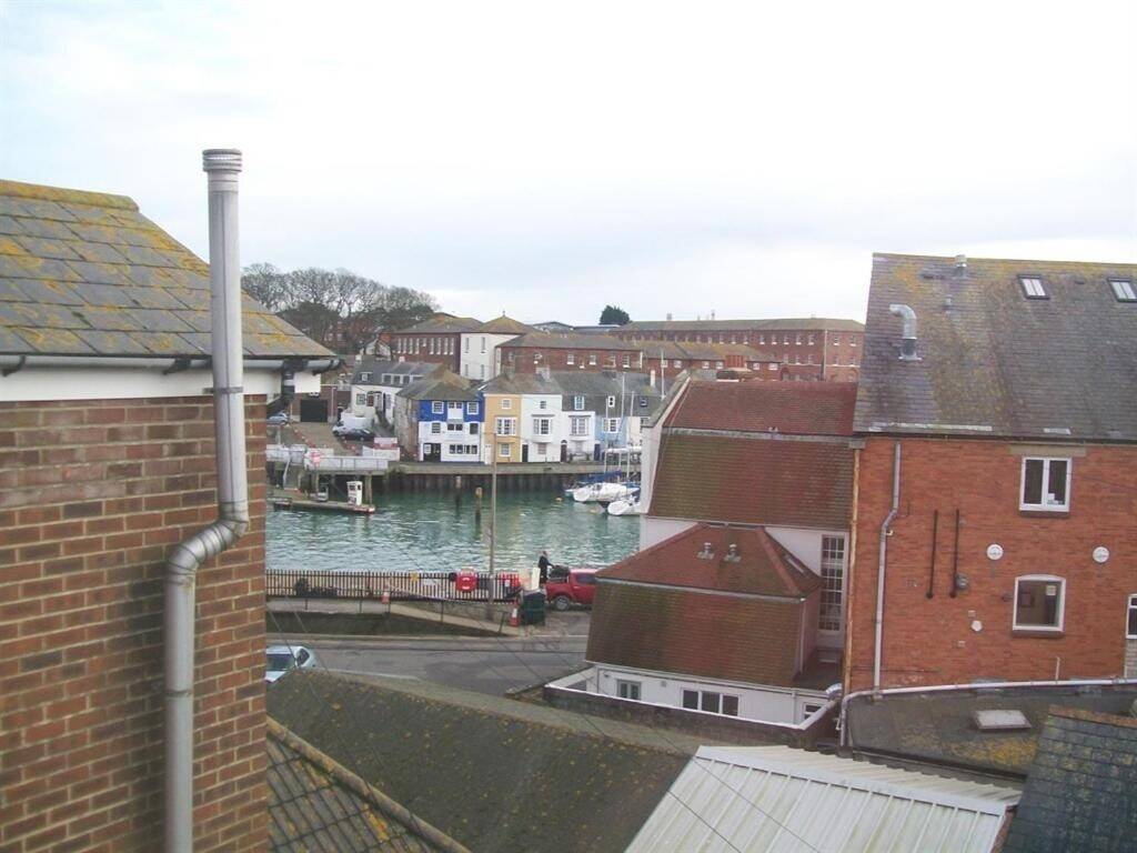 Rare Freehold Weymouth Sea Front Guest House For Sale Photo 12