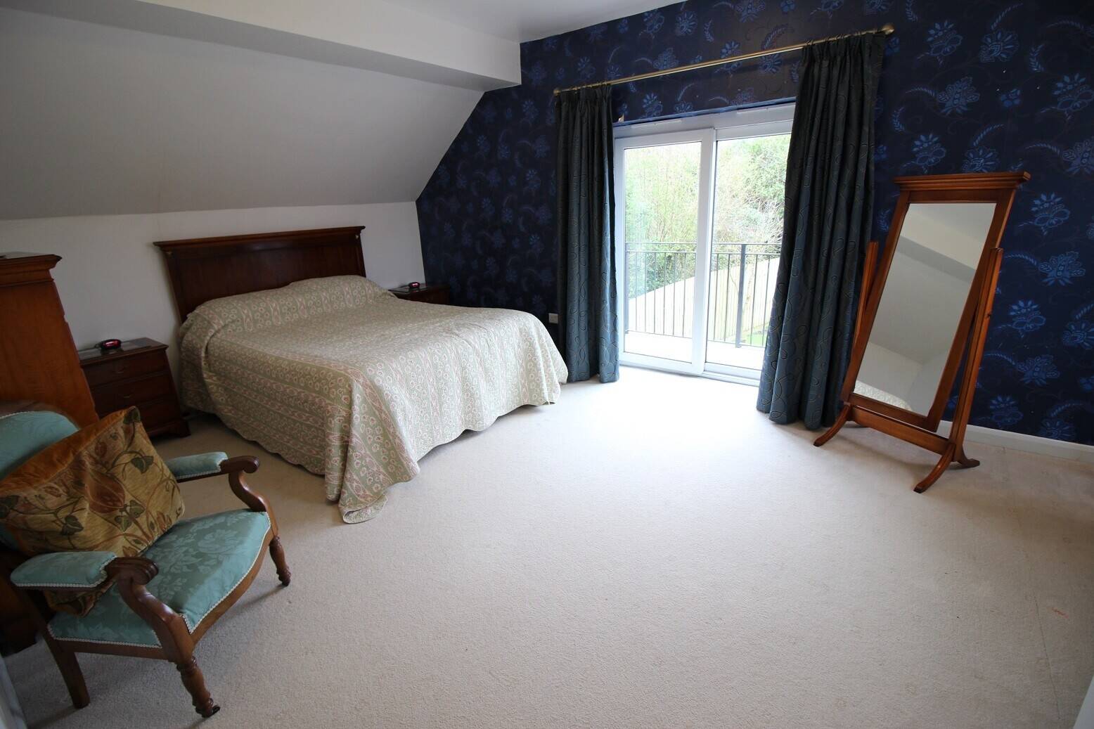 Immaculate Detached Guest House With 5 Ensuite Letting Rooms & 2 Bedroom Owners Accommodation Photo 12