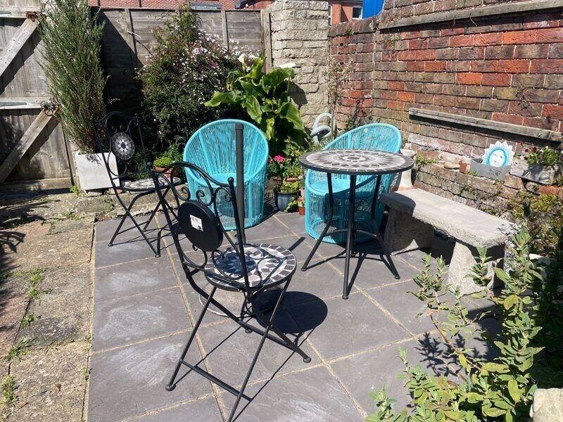 A Rare Freehold Guest House for sale in Weymouth with Car Park! Photo 12