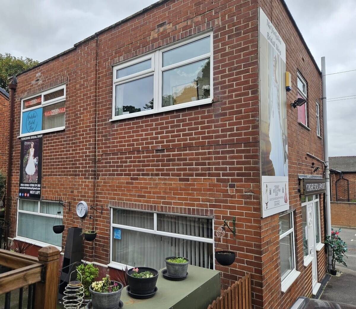 Popular Bridal & Prom Shop