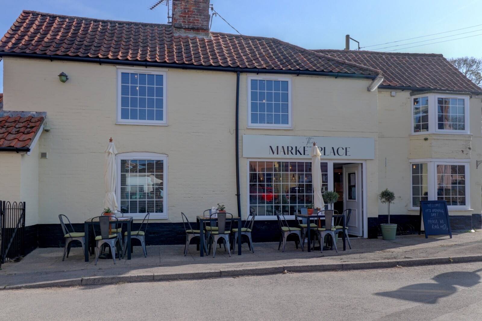 Coffee shop and bistro for sale Photo 11